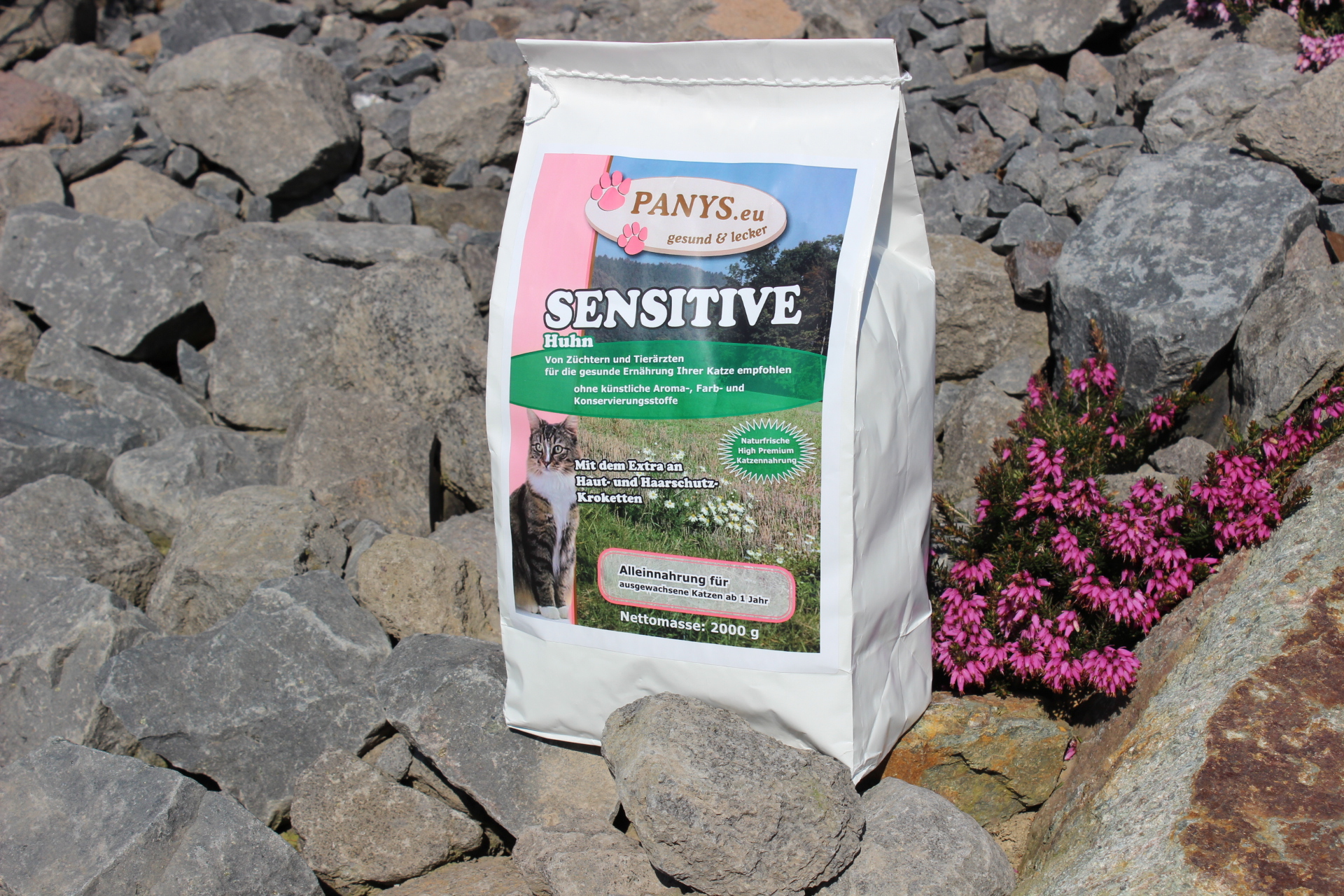 Adult Sensitive Huhn - Alleinfuttermittel für ernährungssensible Katzen - 2,0 Kg